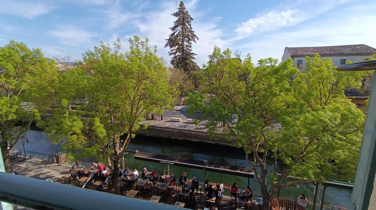 Vue Imprenable Sur La Sorgue Lägenhet LʼIsle-sur-la-Sorgue Exteriör bild